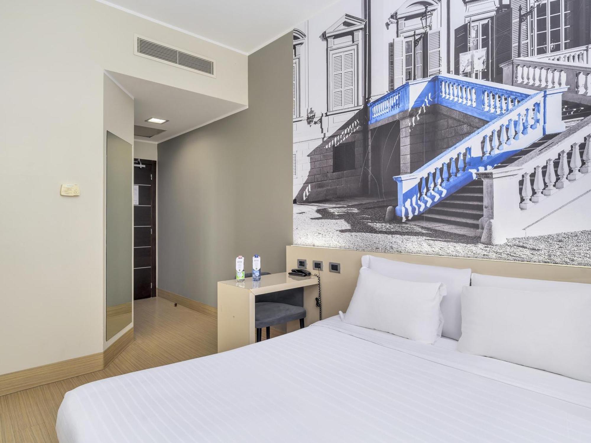 B&B Hotel Milano-Monza Exterior photo