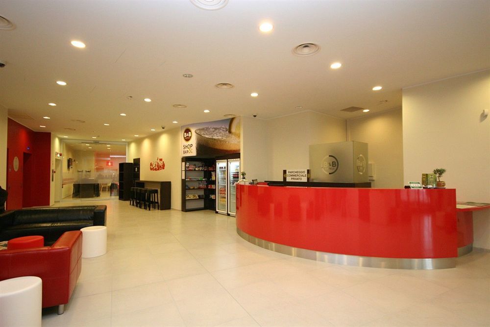 B&B Hotel Milano-Monza Exterior photo